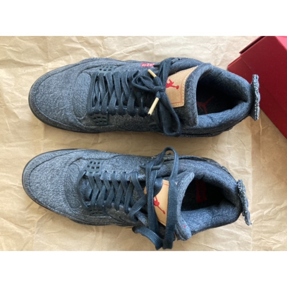 2018
Levi's x Air Jordan 4 Retro 'Denim' - Picture 3 of 7